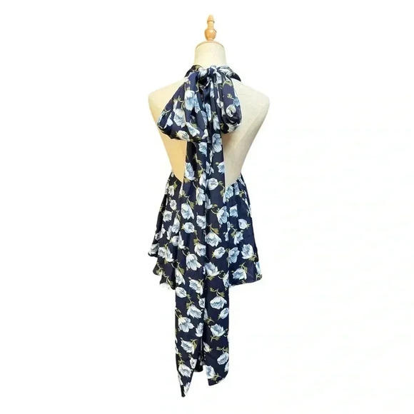 Lulus Floral Romper Size S - Picture 2 of 6